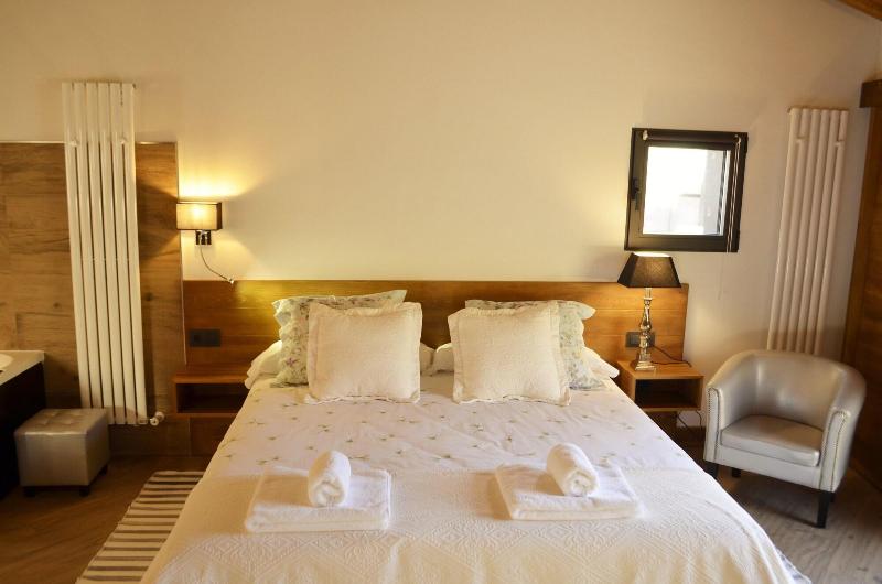 Hotel Gredos María Justina image