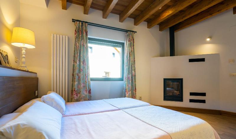 Hotel Gredos María Justina image