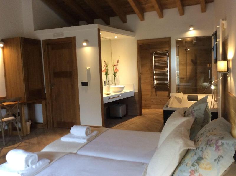 Hotel Gredos María Justina image