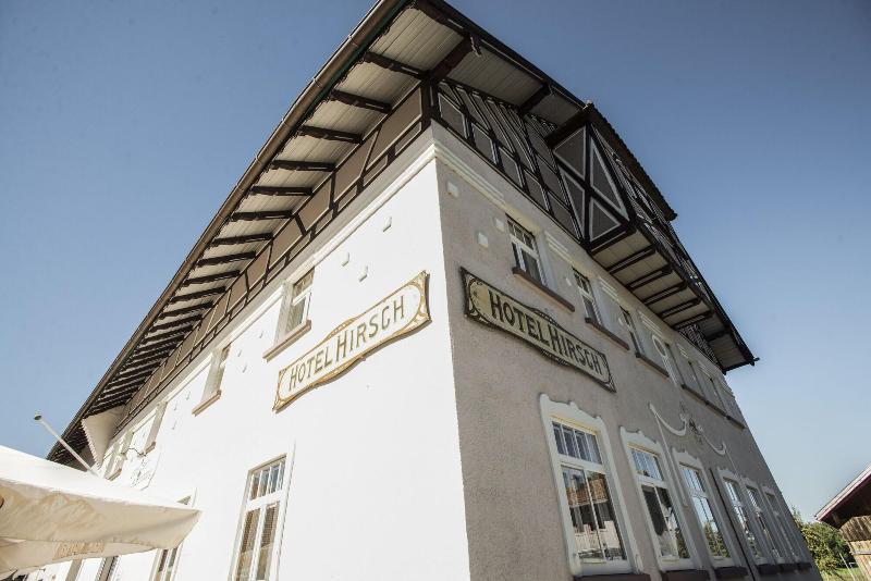 Hotel Historischer Dorfgasthof Hirsch image