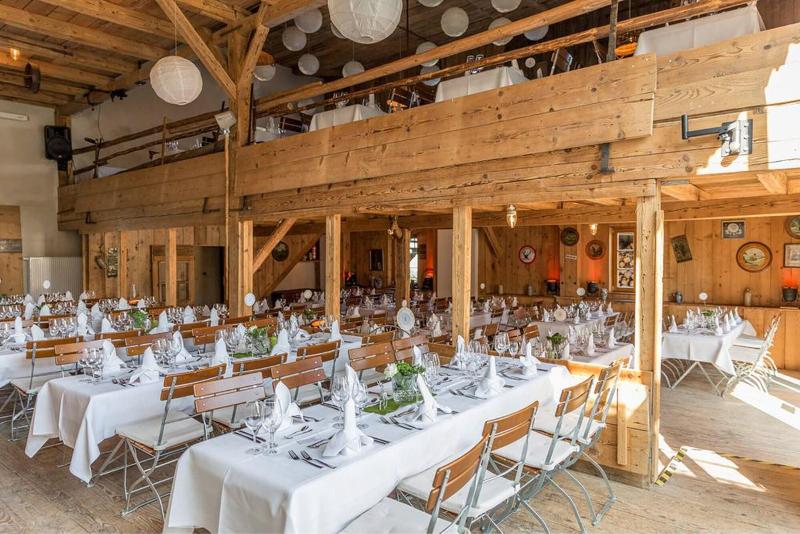 Hotel Historischer Dorfgasthof Hirsch image