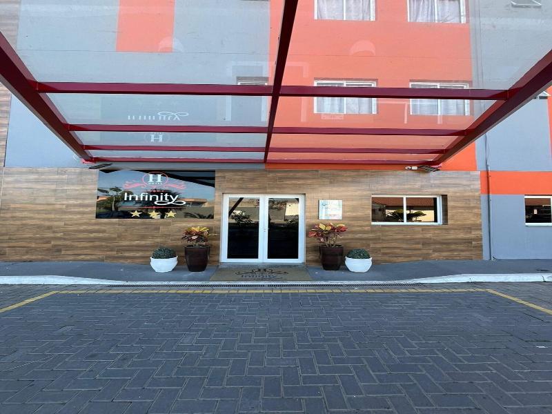 Hotel Infinity image
