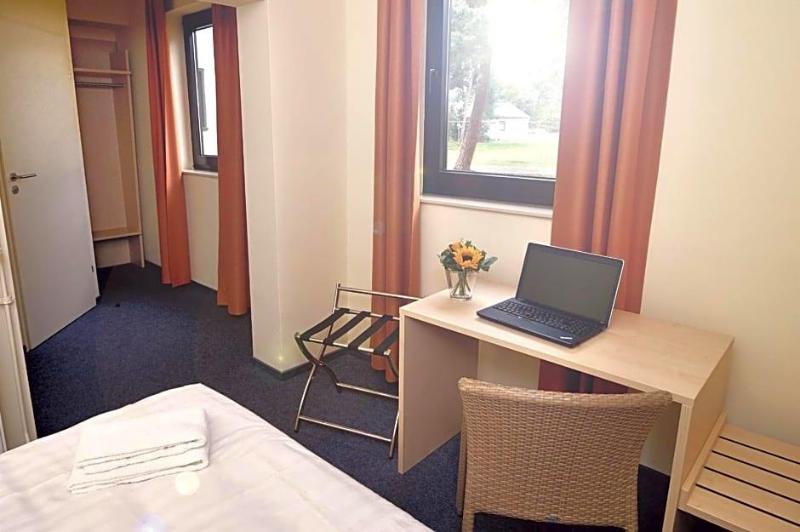 Best Deal Airporthotel Weeze image