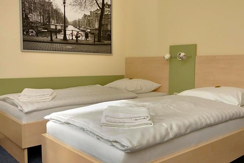 Best Deal Airporthotel Weeze image
