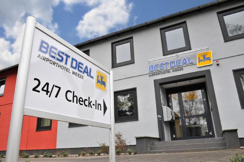 Best Deal Airporthotel Weeze image