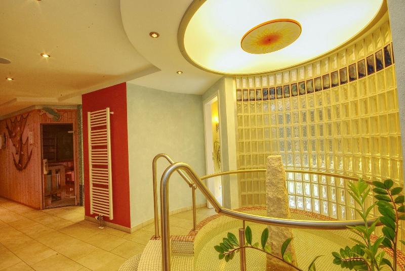 Hotel Jakob image