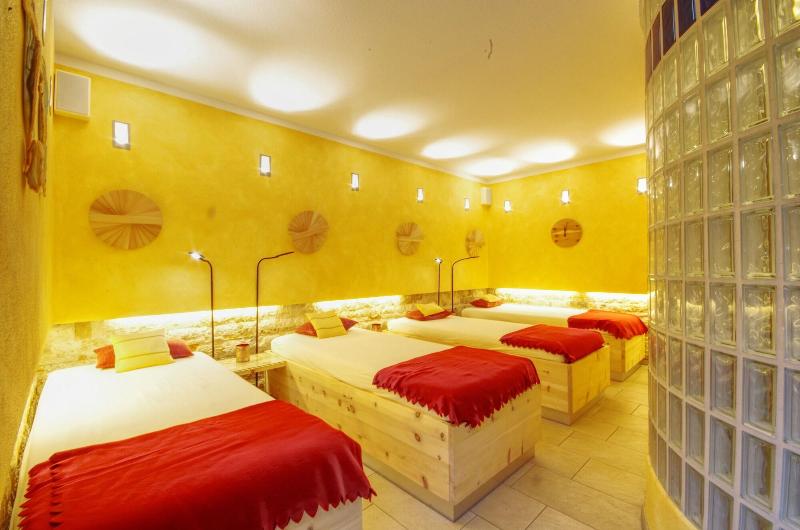 Hotel Jakob image