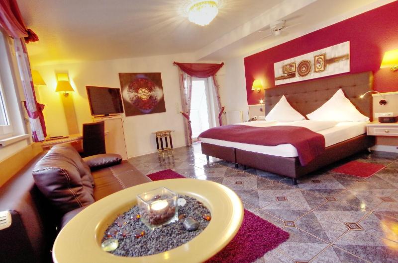 Hotel Jakob image