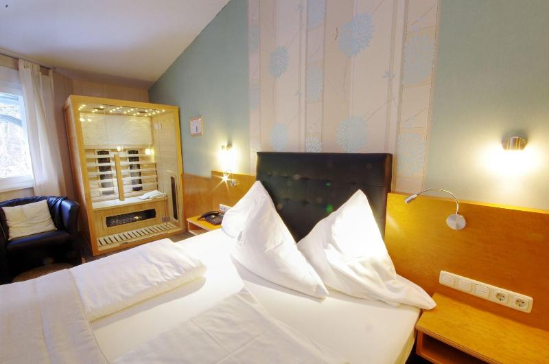 Hotel Jakob image