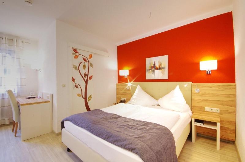 Hotel Jakob image
