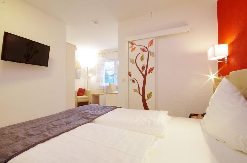 Hotel Jakob image
