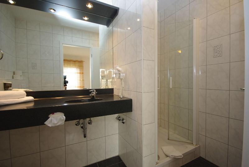 Hotel Jakob image