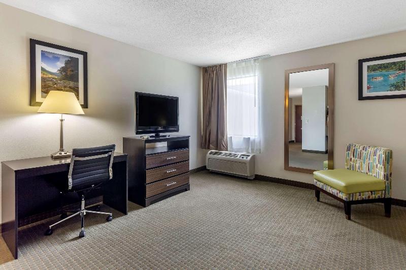 Quality Inn image
