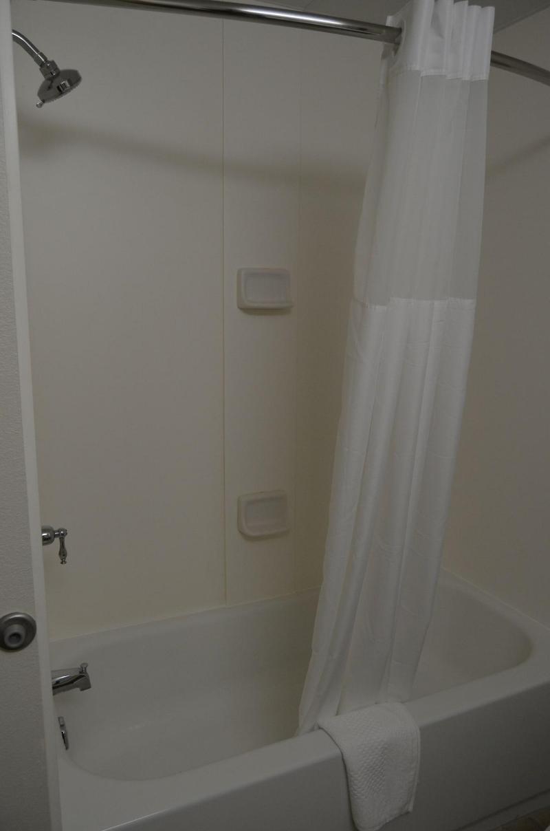 Quality Inn image