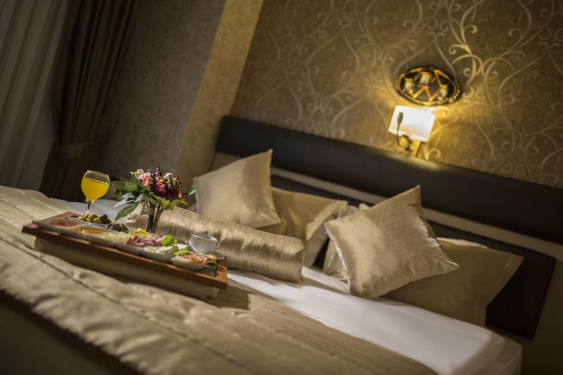 Beyoglu Hotel image