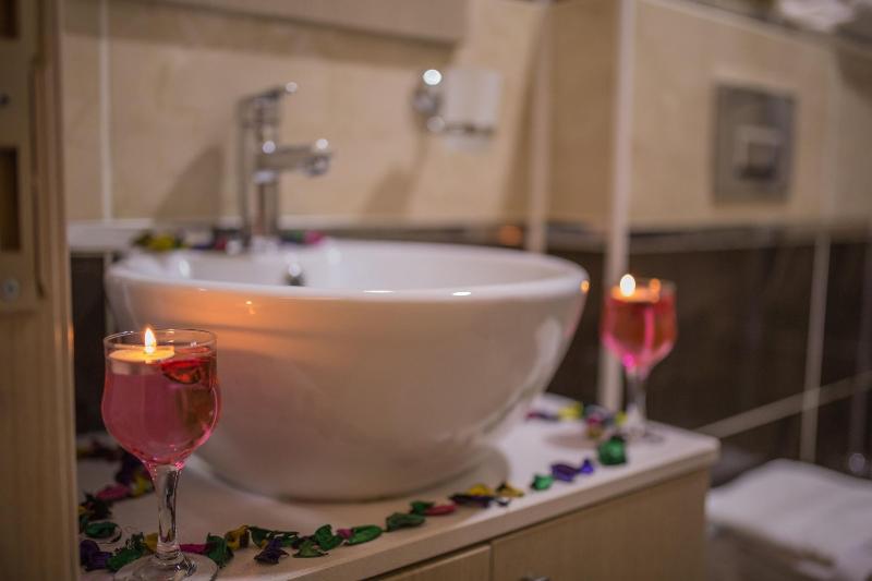Beyoglu Hotel image