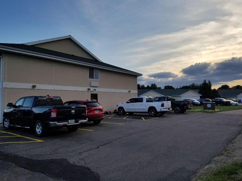 Bilmar Inn & Suites Dell Rapids Near Sioux Falls image