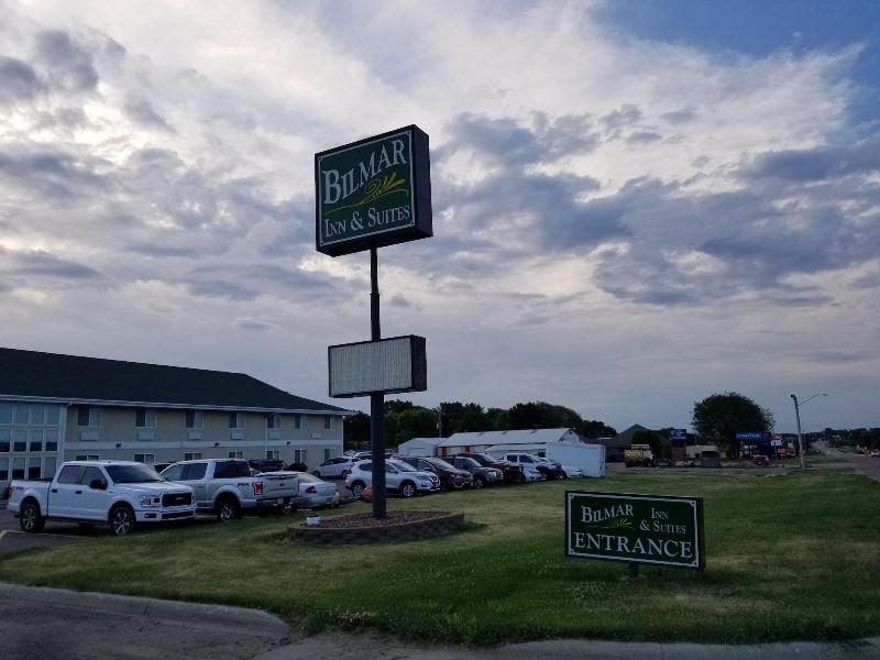 Bilmar Inn & Suites Dell Rapids Near Sioux Falls image
