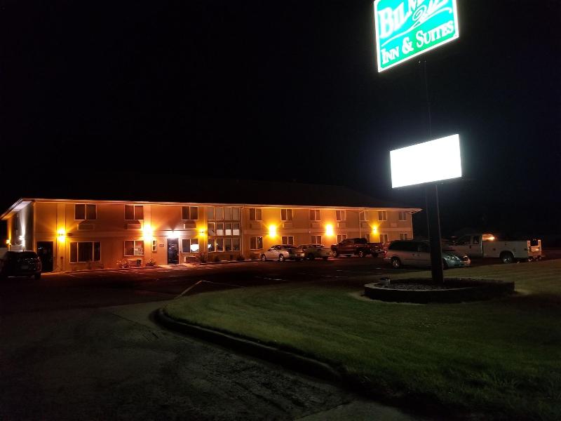 Bilmar Inn & Suites Dell Rapids Near Sioux Falls image