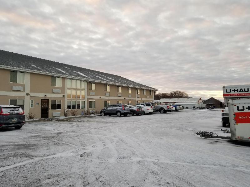 Bilmar Inn & Suites Dell Rapids Near Sioux Falls image