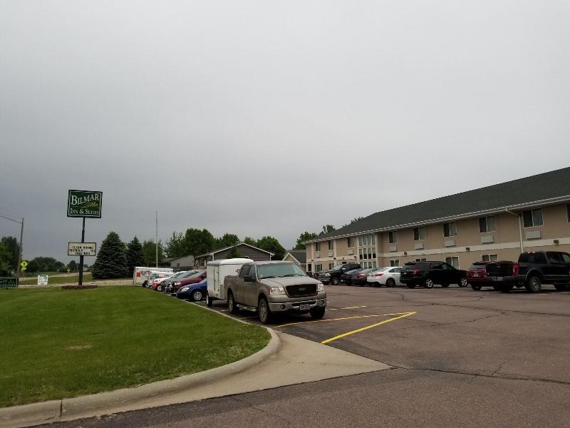 Bilmar Inn & Suites Dell Rapids Near Sioux Falls image
