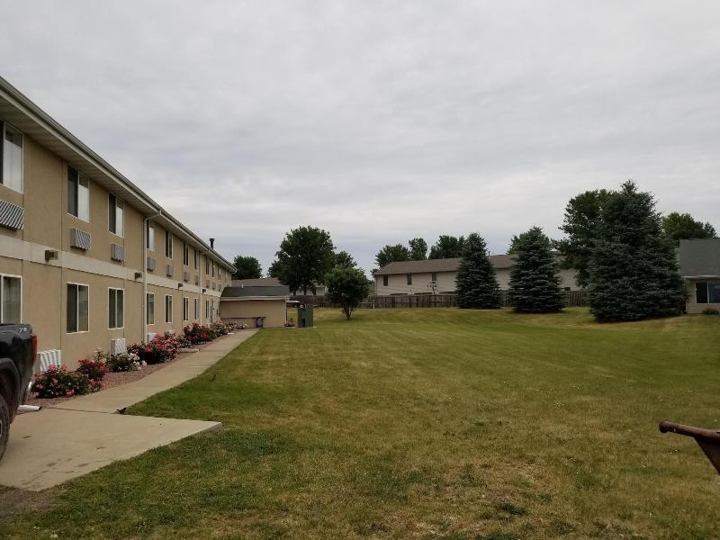 Bilmar Inn & Suites Dell Rapids Near Sioux Falls image