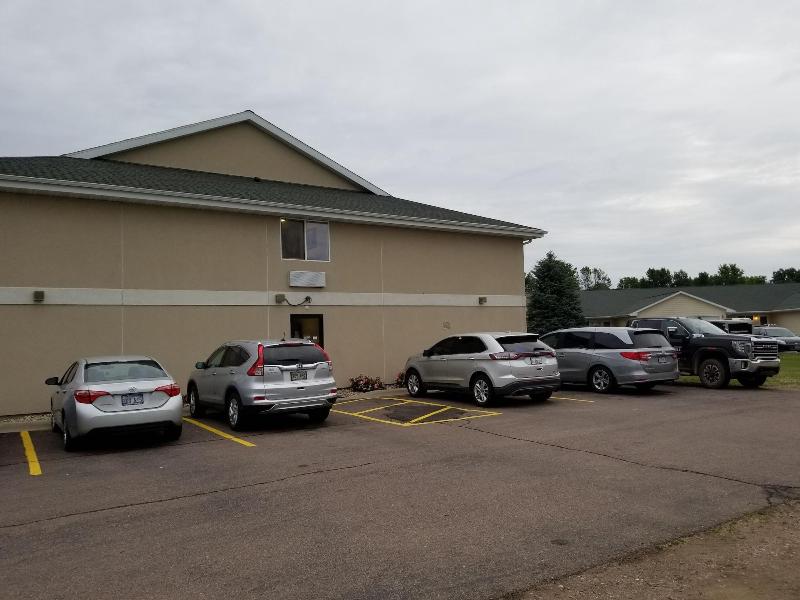 Bilmar Inn & Suites Dell Rapids Near Sioux Falls image