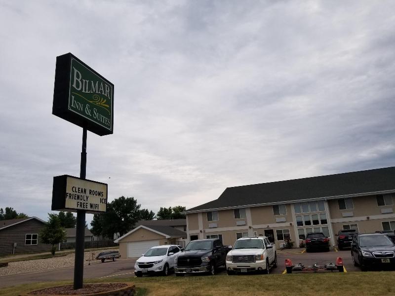 Bilmar Inn & Suites Dell Rapids Near Sioux Falls image