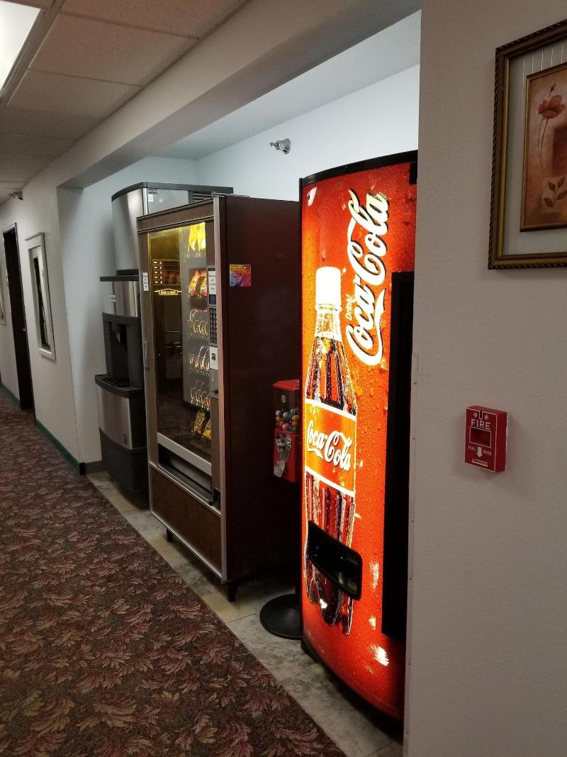 Bilmar Inn & Suites Dell Rapids Near Sioux Falls image 6