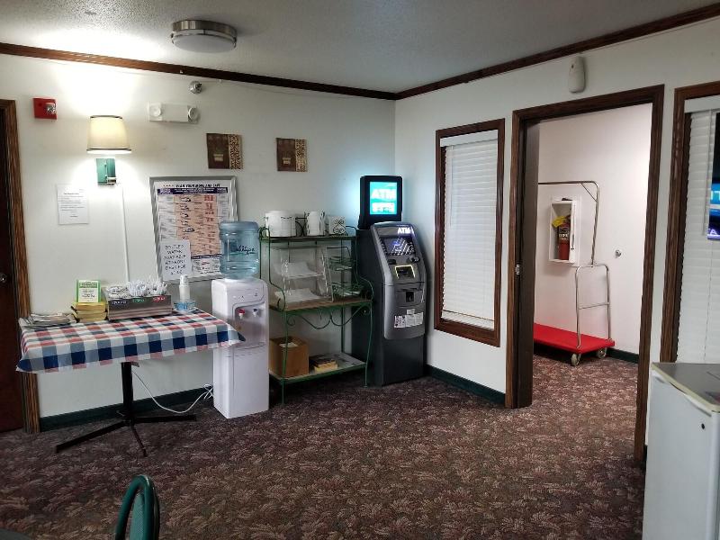 Bilmar Inn & Suites Dell Rapids Near Sioux Falls image 1