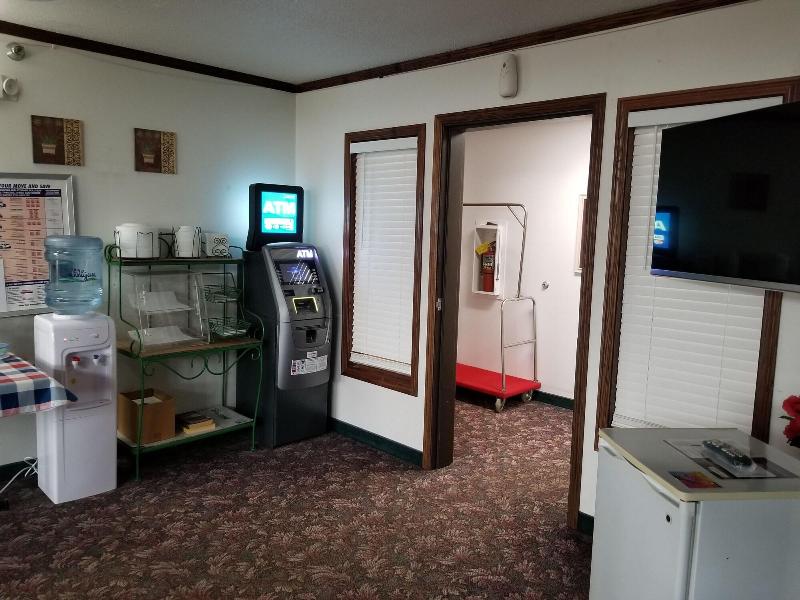 Bilmar Inn & Suites Dell Rapids Near Sioux Falls image 2