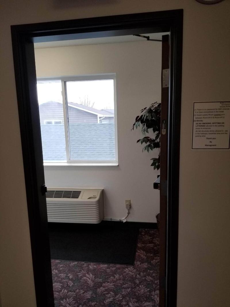 Bilmar Inn & Suites Dell Rapids Near Sioux Falls image
