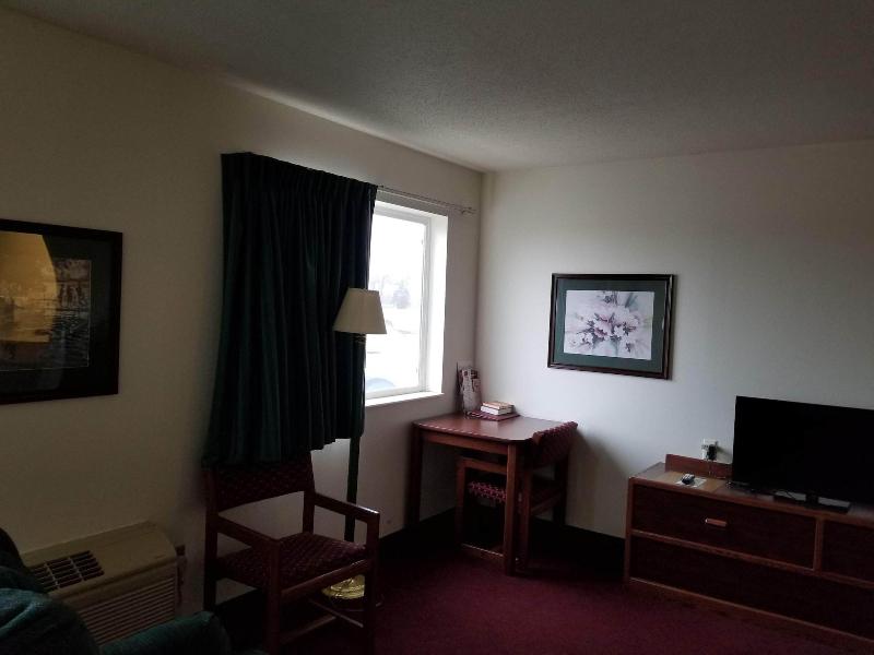 Bilmar Inn & Suites Dell Rapids Near Sioux Falls image