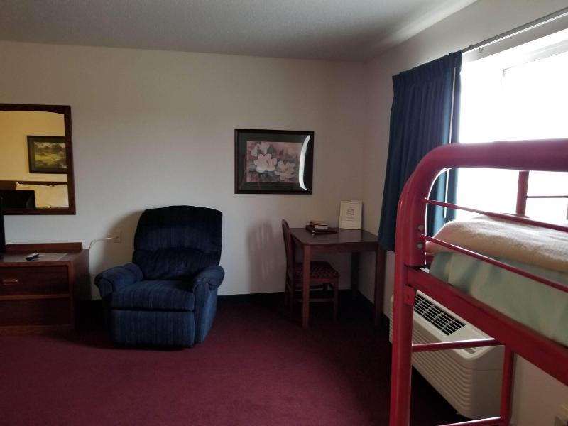 Bilmar Inn & Suites Dell Rapids Near Sioux Falls image