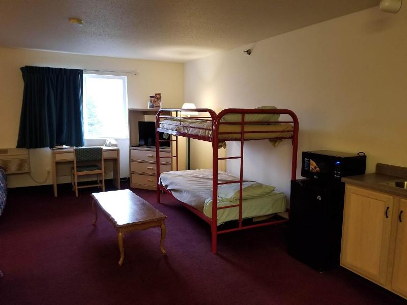 Bilmar Inn & Suites Dell Rapids Near Sioux Falls image