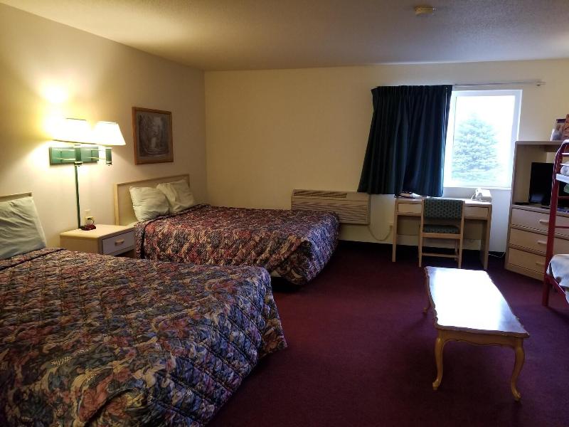 Bilmar Inn & Suites Dell Rapids Near Sioux Falls image