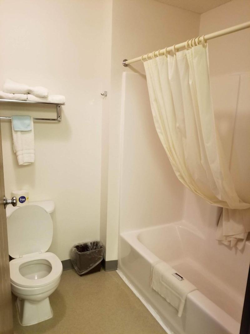 Bilmar Inn & Suites Dell Rapids Near Sioux Falls image