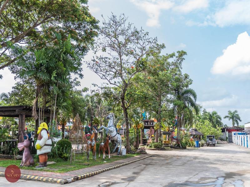 Quezon Premier Hotel Candelaria image