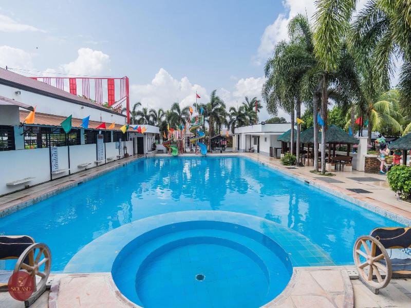 Quezon Premier Hotel Candelaria image