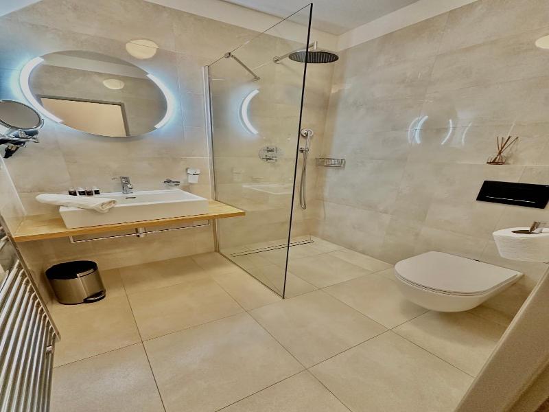 Hotel Kocour image