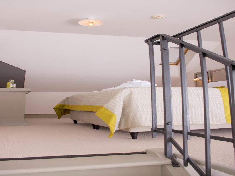 Hotel Kocour image