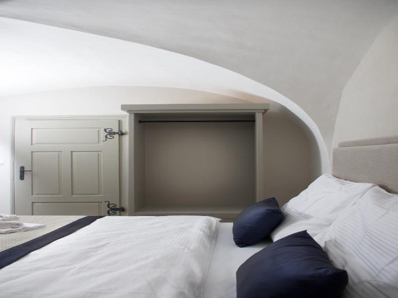 Hotel Kocour image