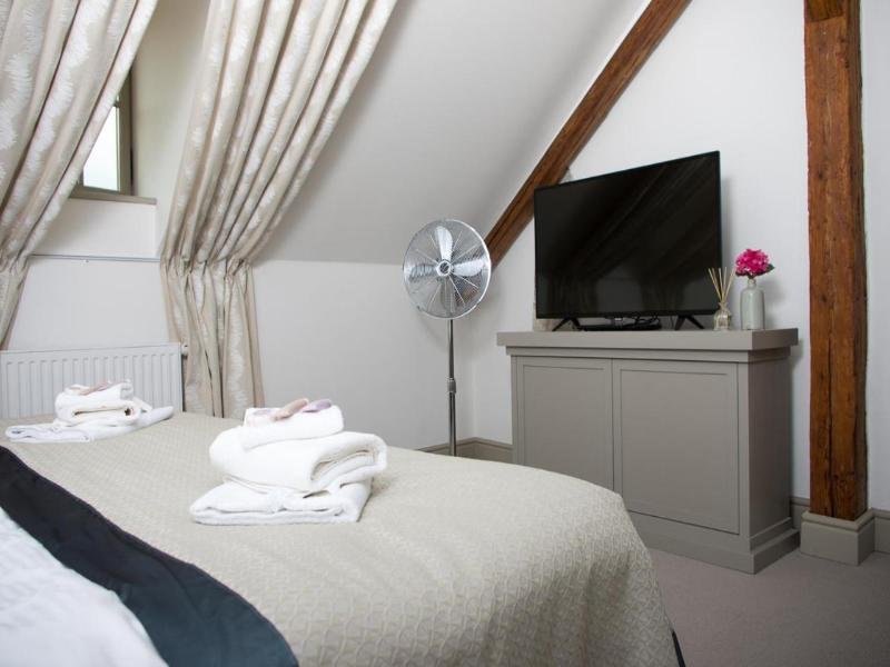 Hotel Kocour image