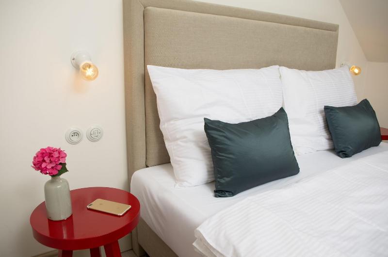 Hotel Kocour image
