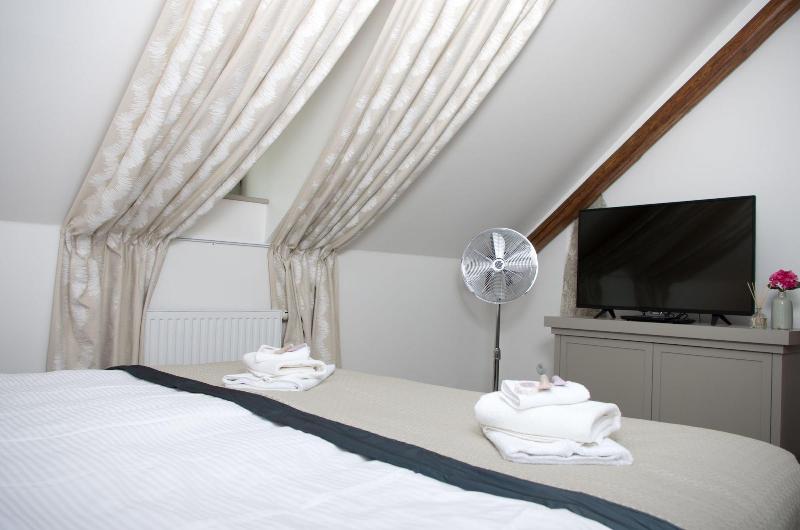 Hotel Kocour image