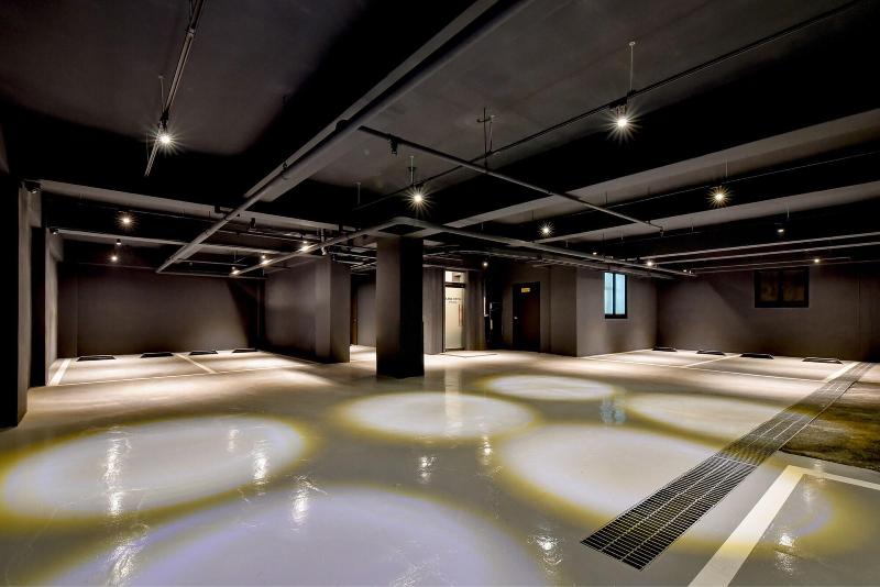 Blanc Business Hotel image