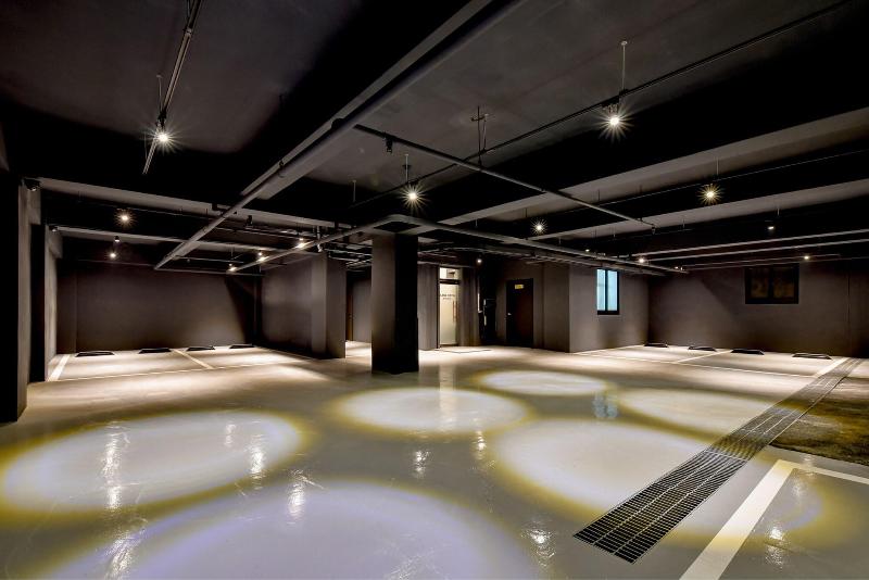 Blanc Business Hotel image