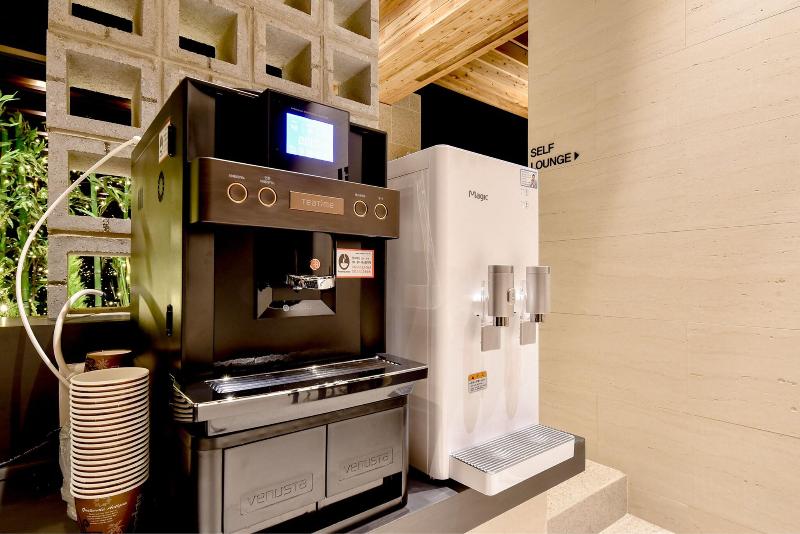 Blanc Business Hotel image