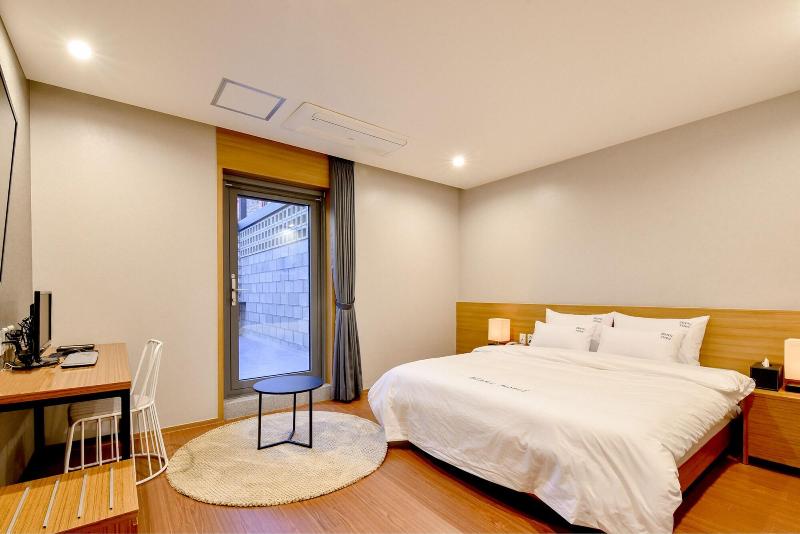 Blanc Business Hotel image