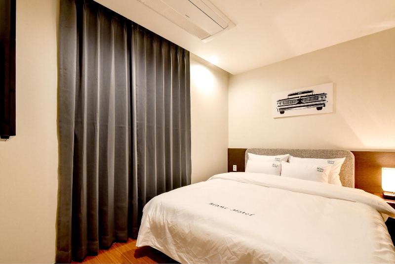 Blanc Business Hotel image